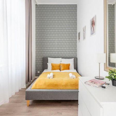 Exclusive Downtown Apartment In The Heart Of Budapest Exterior foto