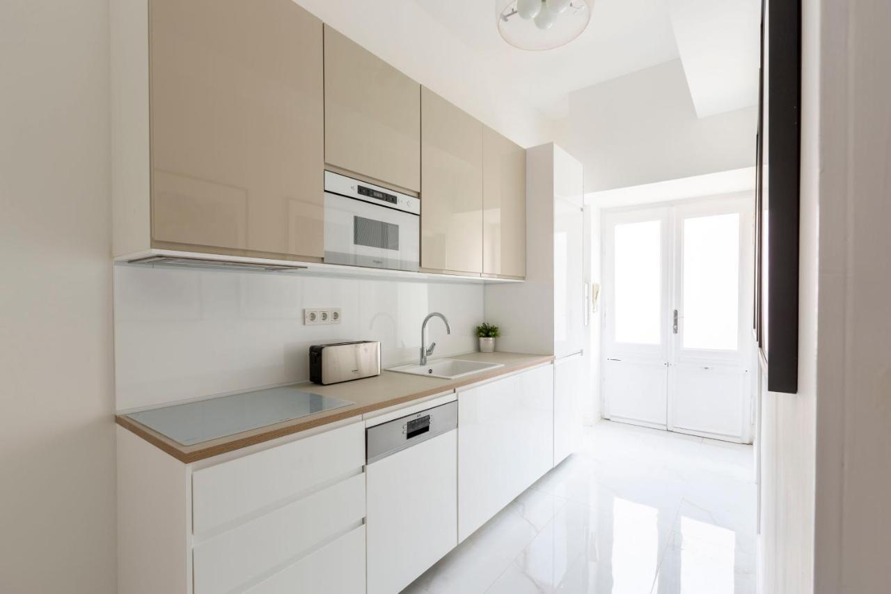 Exclusive Downtown Apartment In The Heart Of Budapest Exterior foto